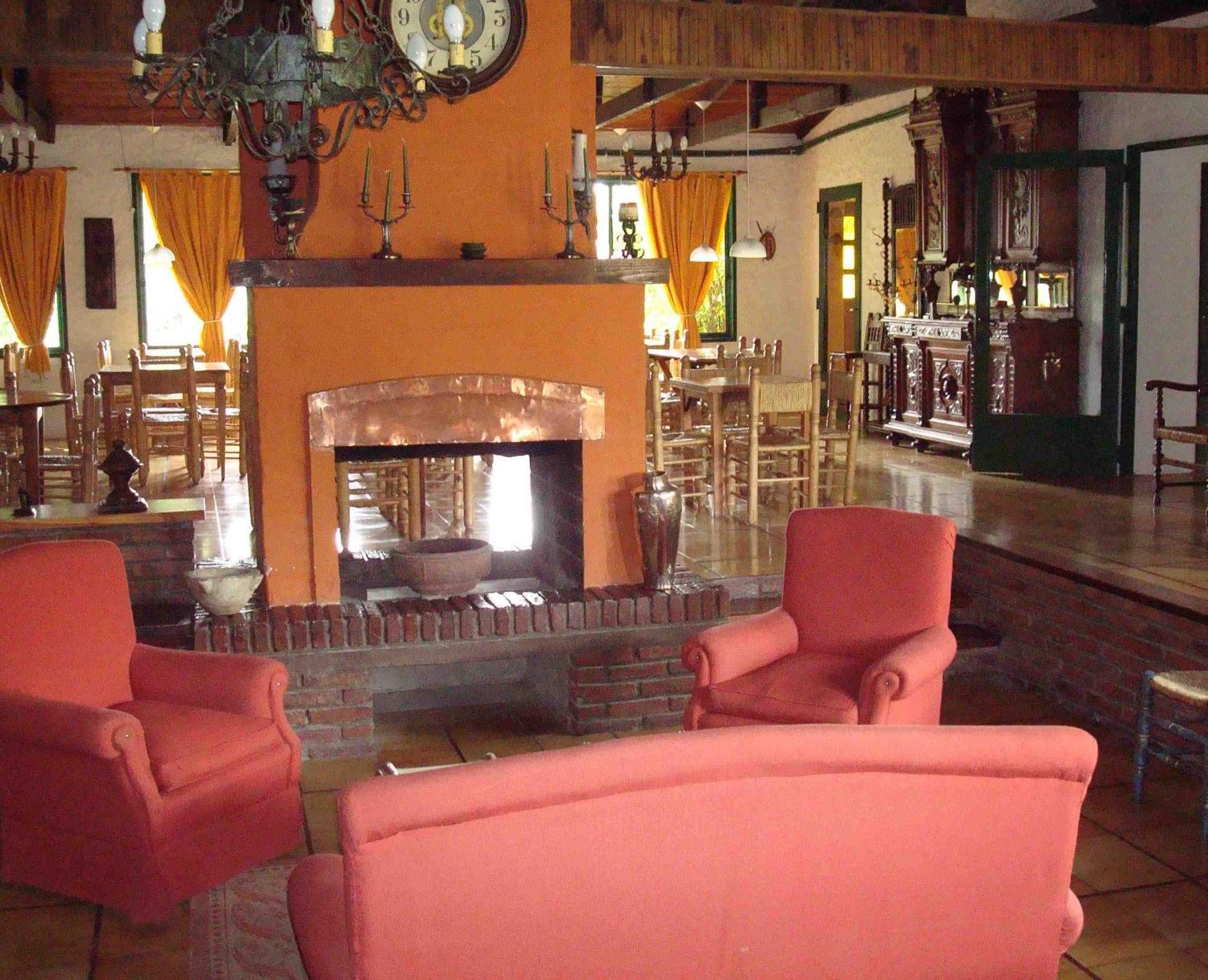 "La Loma" - Vieja Casona Aparthotel El Calafate Kültér fotó